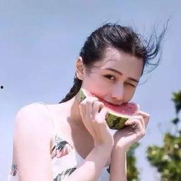网红头像吃瓜图片女,揭秘网络红人的魅力与争议